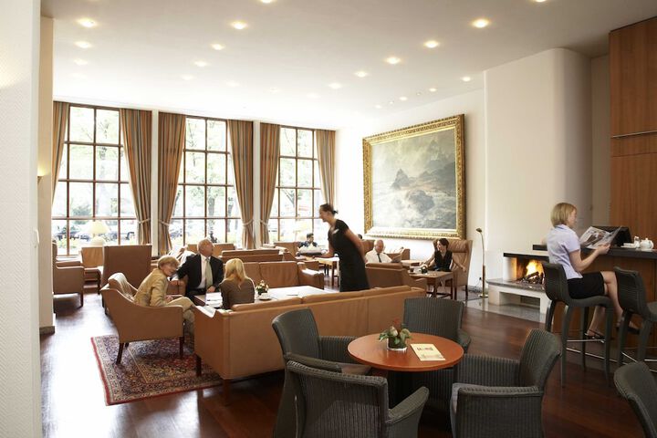 Lobby Photos