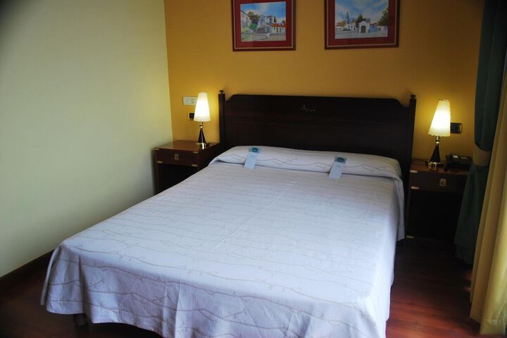 Room 8 of 47