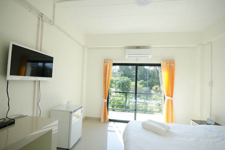 Room 17 of 44