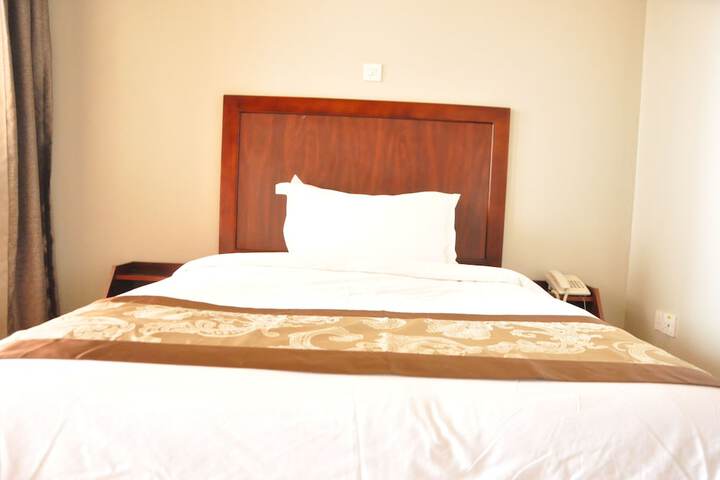 Room 13 of 51