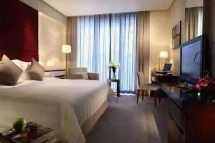 Room 5 of 27