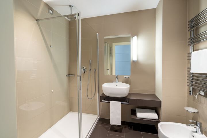Clean Restrooms