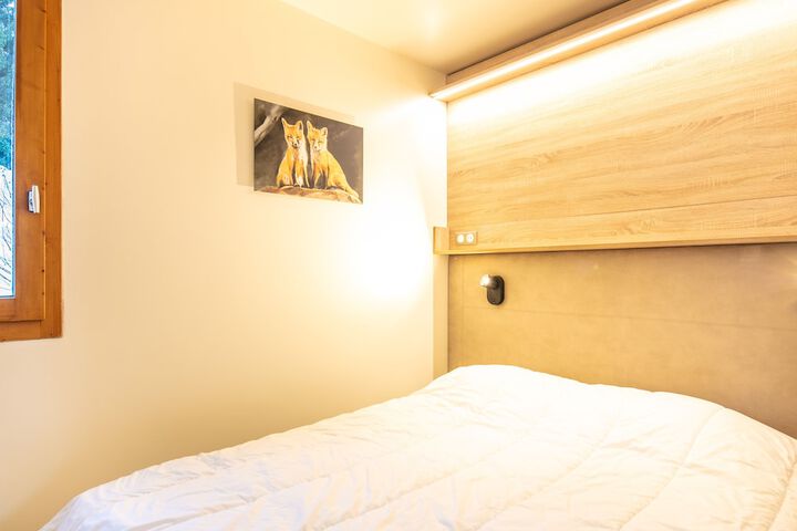 Room 8 of 47