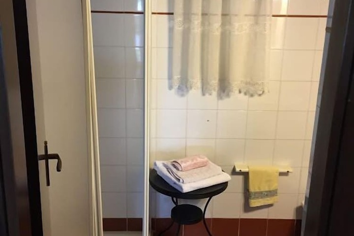 Room 43 of 78