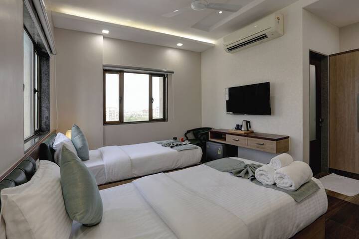 Room 16 of 57