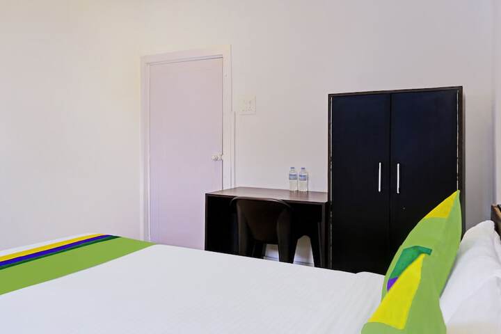 Room 41 of 57