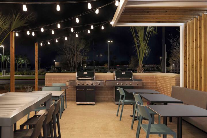 Terrace/Patio 35 of 39