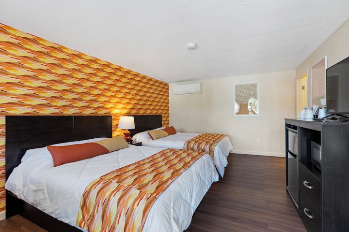 Room 10 of 53