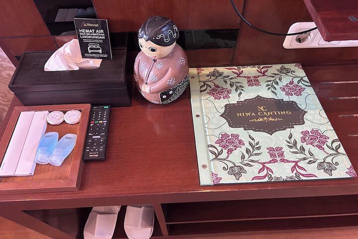 Room 21 of 61