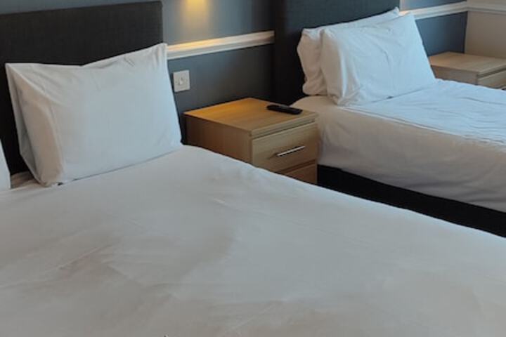 Room 25 of 91