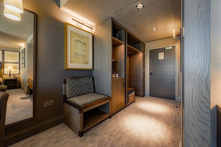 Room 58 of 109