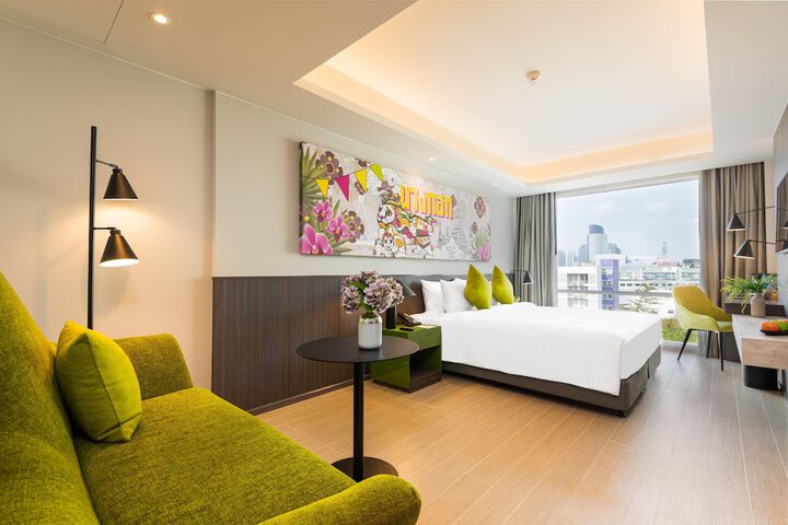 Room 19 of 190