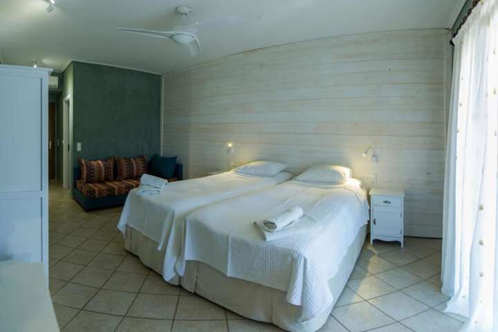 Room 21 of 64