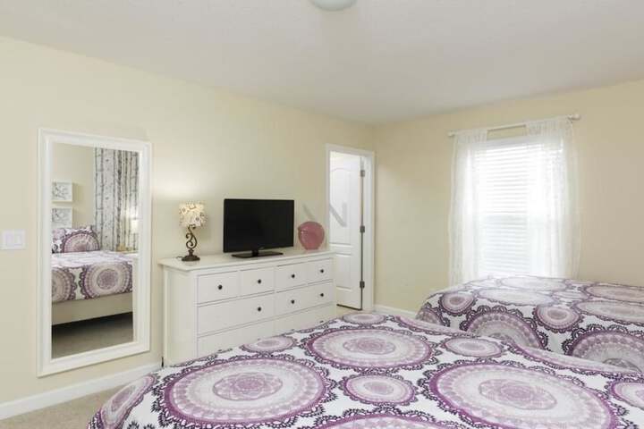 Room 9 of 29