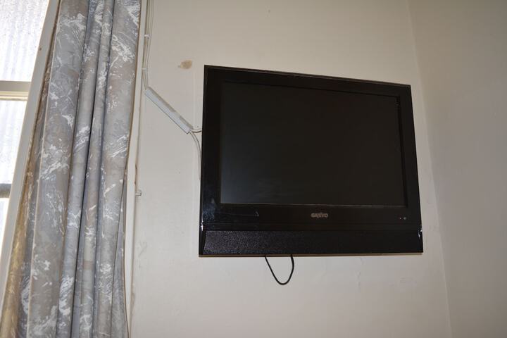 Room 13 of 26