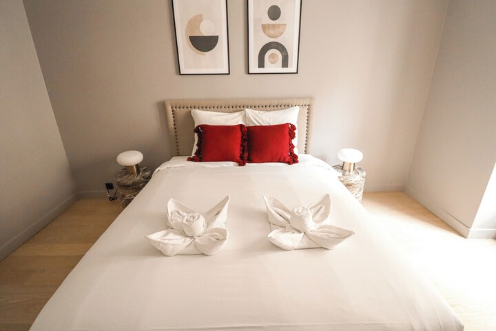 Room 3 of 35