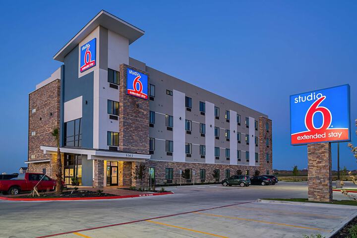 Hotel 37 of 49