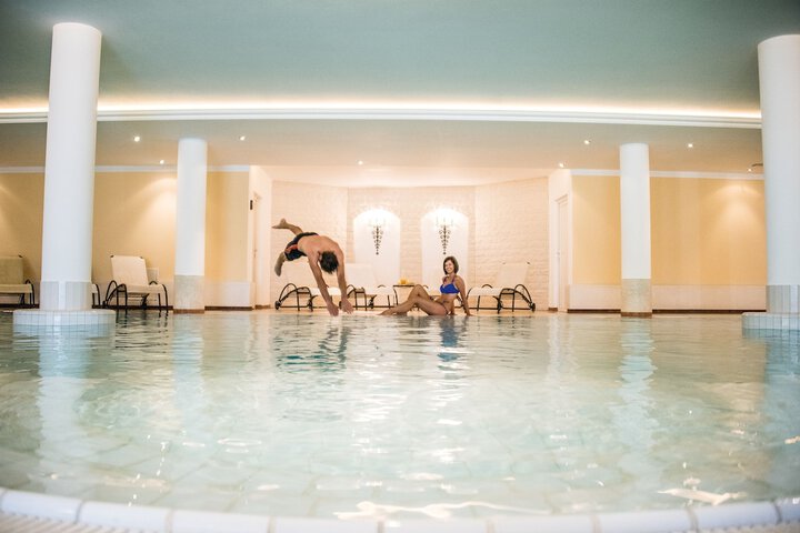 Pool 36 of 83