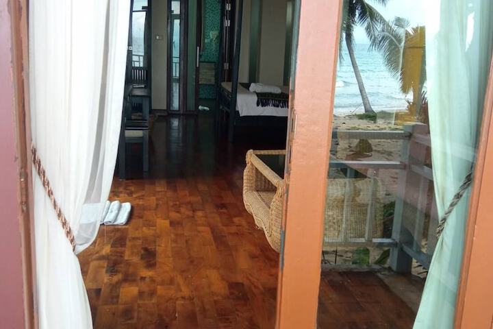 Room 20 of 117