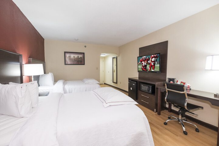 Double Superior King Bed (13 of 14)