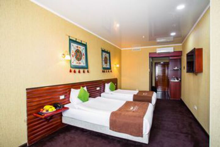 Room 18 of 29