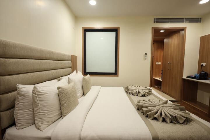Room 17 of 56