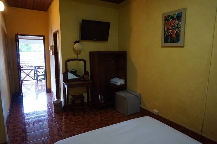 Room 20 of 29