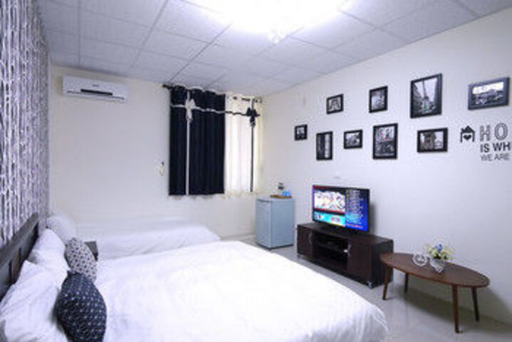 Room 36 of 48