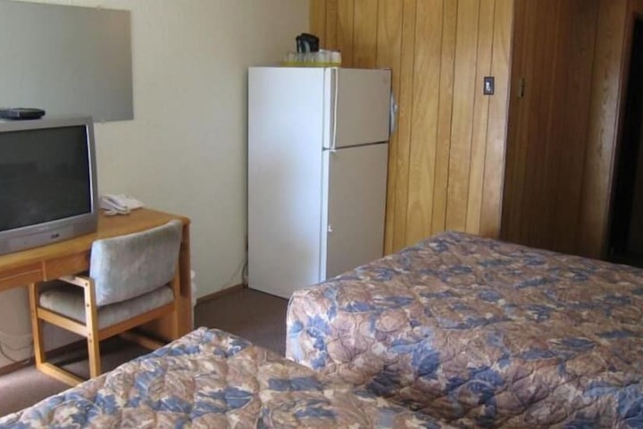 Room 10 of 23