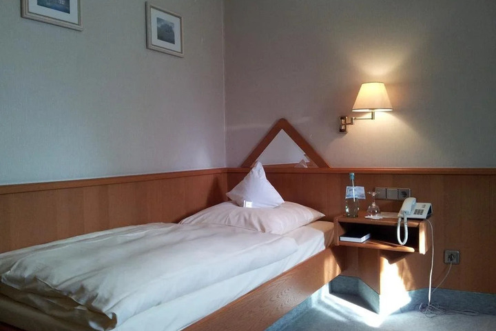 HOTEL RESTAURANT FROBOESE
