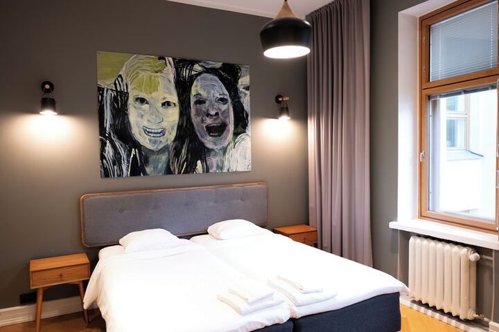 Room 41 of 93