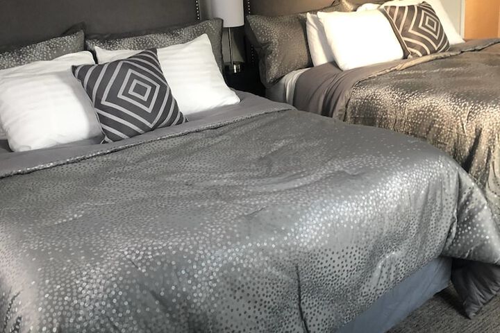 Room 6 of 45