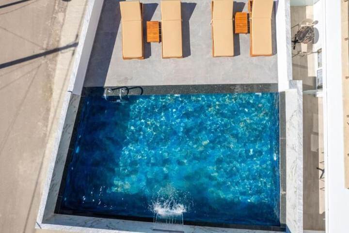 Pool 129 of 163