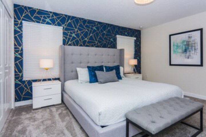 Room 49 of 62