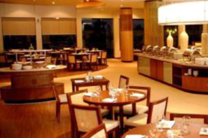 Banana Inn Hotel & Spa