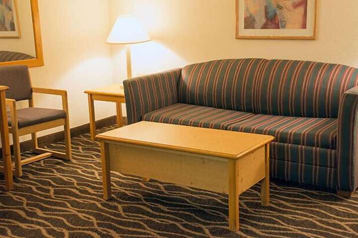 Room 7 of 23