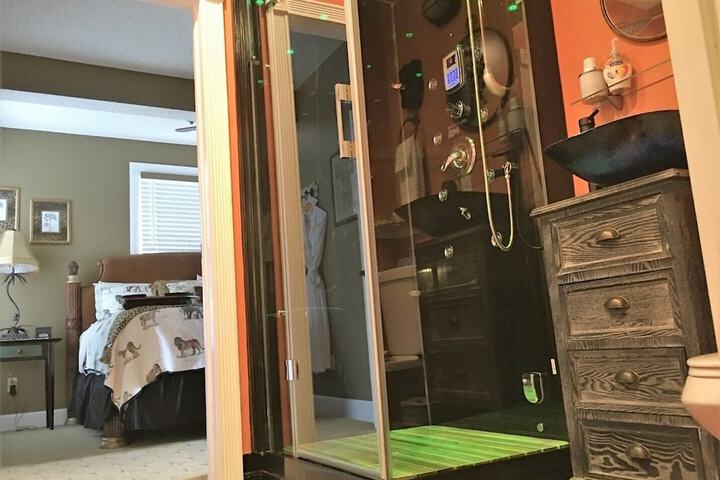 Room 25 of 26