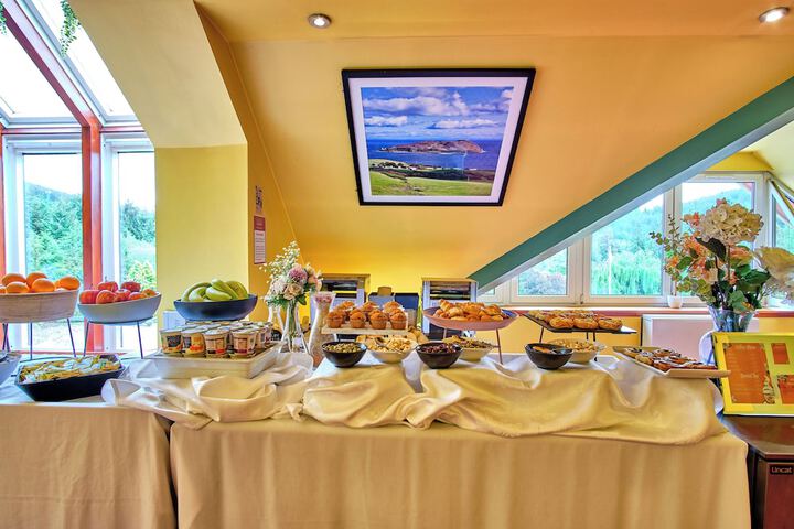 Dining 49 of 65