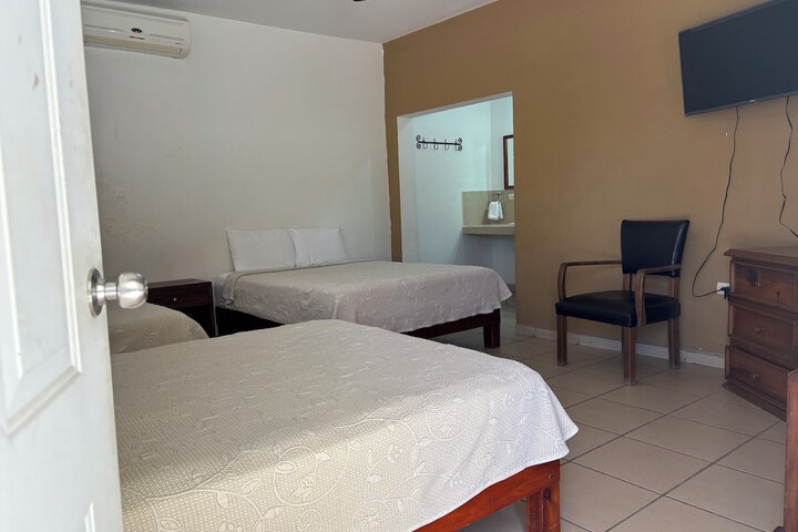 Image of HOTEL FRANCO