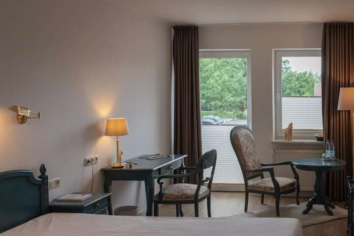 Room 16 of 49