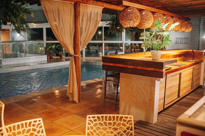Pool 40 of 67