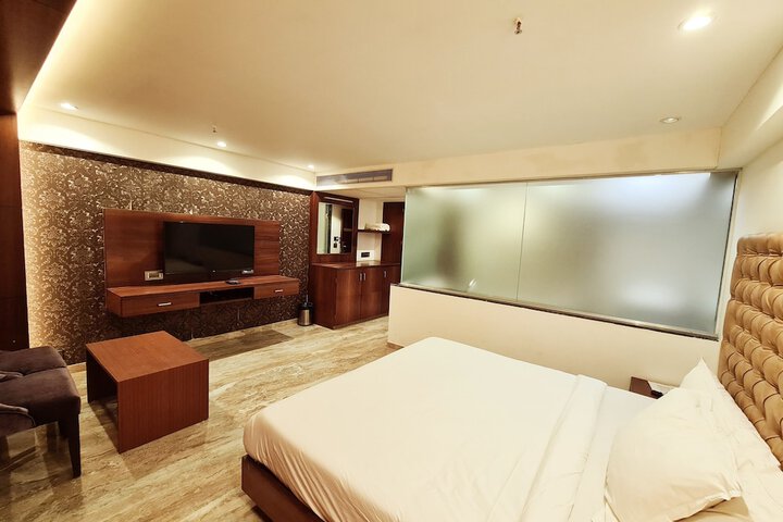 Room 18 of 58
