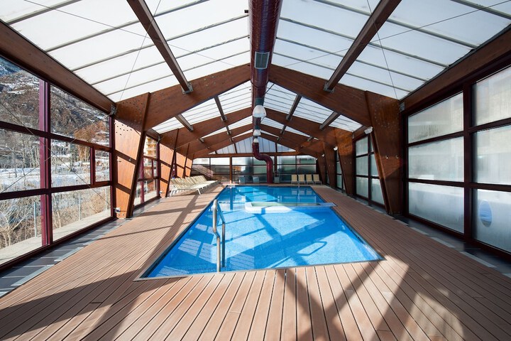 Pool 58 of 113