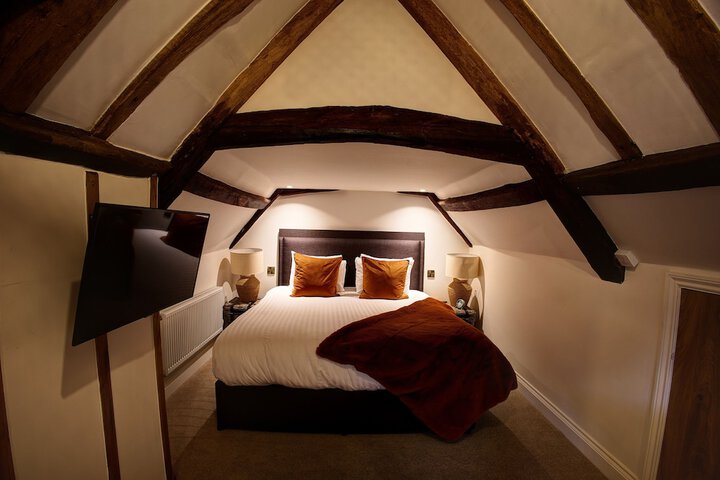 Room 25 of 65