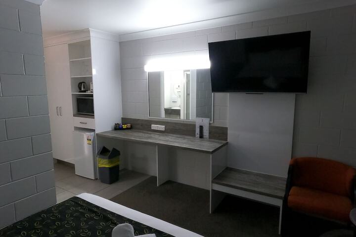 Room 43 of 91