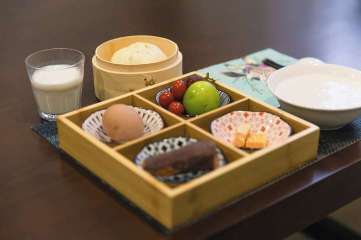 Breakfast/Coffee Service 74 of 118