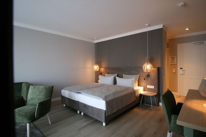 Room 22 of 60