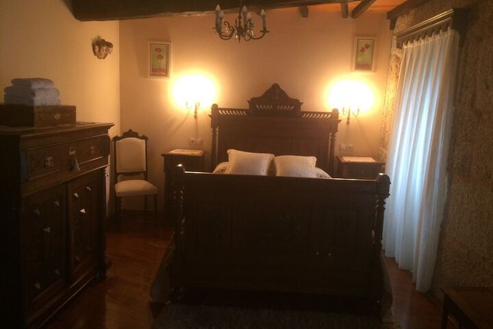 Room 6 of 40