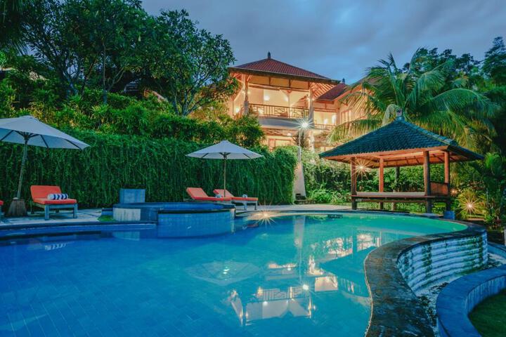 General 13 of 23