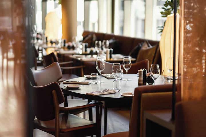 Dining 67 of 102